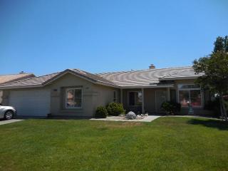 12665 Alta Mar Way, Victorville, CA 92392-7636