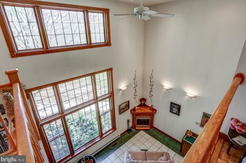 210 Hoernerstown Rd, Hummelstown PA  17036-9503 exterior