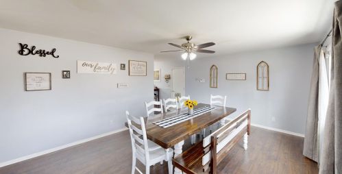 818 Sweeney Rd, Edgerton, WI 53534-1546