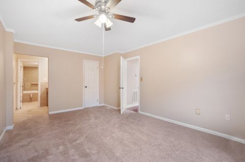 7001 Clubview Dr, Bridgeville PA  15017-1097 exterior