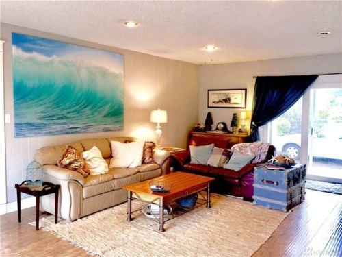 228 Brumbach Ave, Ilwaco, WA 98624-9106