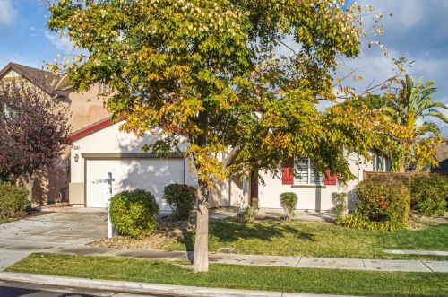 16278 Prairie Fire Ct, Lathrop CA  95330-8963 exterior