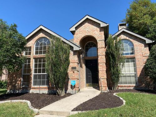 3029 Brookshire Dr, Plano TX  75075-7645 exterior