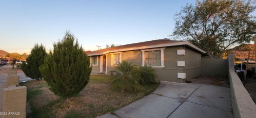 1523 Cochise Dr, Phoenix, AZ 85021-2149
