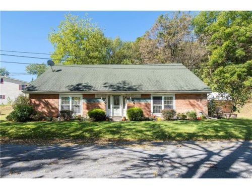 14 Vandervoort St, Florida, NY 10921-1118