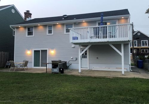 415 15th Ave, Belmar, NJ 07719-2525