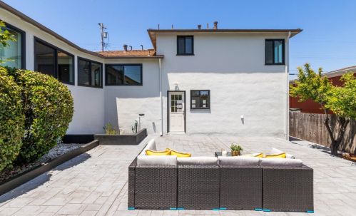 347 Paramount Dr, Millbrae CA  94030-1324 exterior