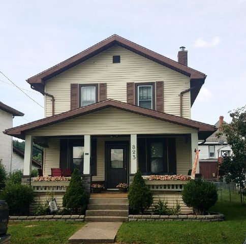 823 Vermont Ave, White Hall, WV 26554-4136