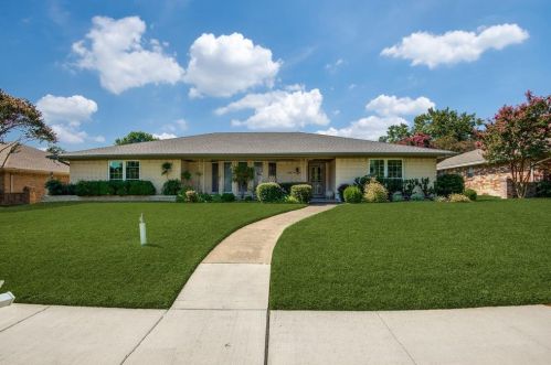 2912 Robin Rd, Plano, TX 75075-7615