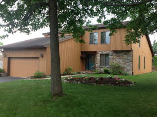 5 Carlton Dr, Plattsburgh, NY 12901-1332