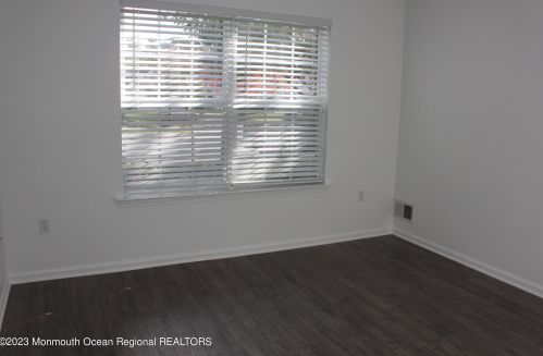 26 Rosewood Ct, Lakewood NJ  08701-5721 exterior