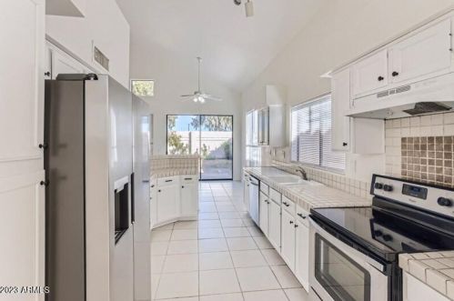 10728 Ashland Way, Avondale AZ  85392-4000 exterior