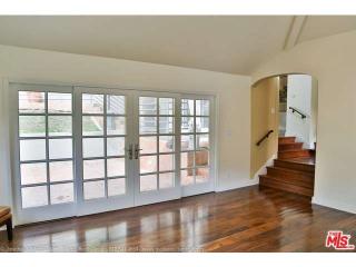 941 Norman Pl, Los Angeles CA  90049-1557 exterior