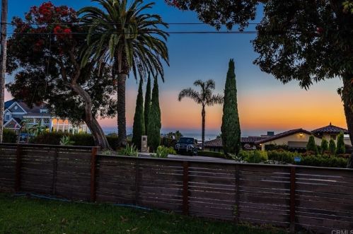 4350 Highland Dr, Carlsbad CA  92008-4225 exterior