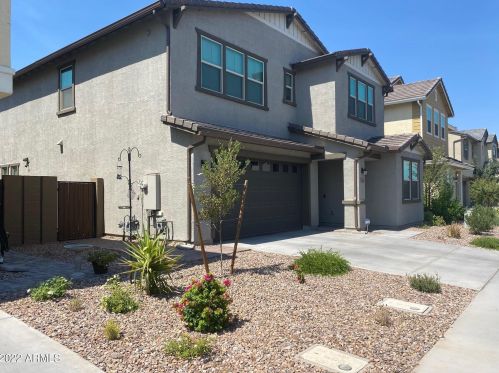 1081 Armstrong Way, Chandler, AZ 85286-6304