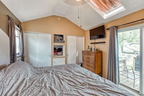 35 Newcomb Trl, Panamoka NY  11961-2238 exterior