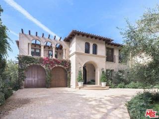 523 Burlingame Ave, Los Angeles CA  90049-4828 exterior