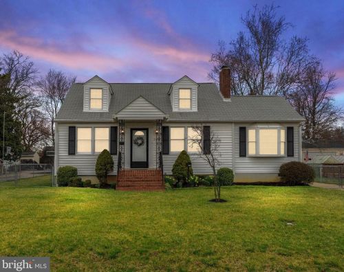1406 F St, Woodbridge, VA 22191-1648