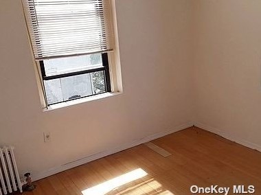 21-15 33rd St, Long Island City, NY 11105-2024