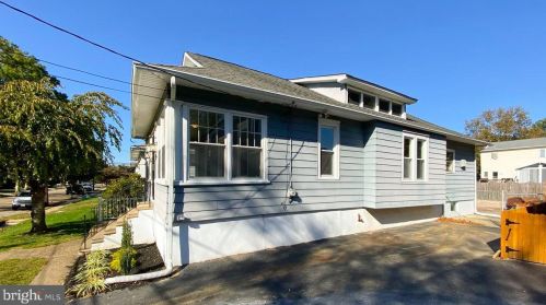 51 Central Ave, Camden, NJ 08106-1903