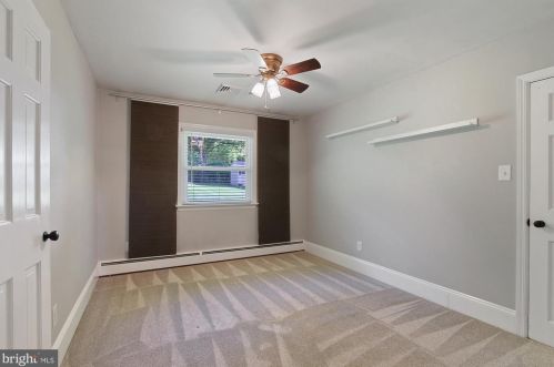 41 Roosevelt Blvd, Lancaster PA 17601-4039 exterior