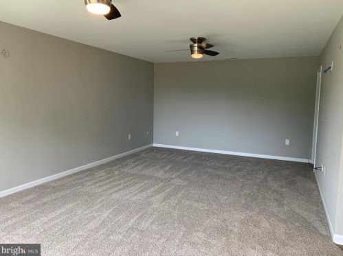 1198 Happy Ridge Dr, Front Royal VA  22630-5302 exterior