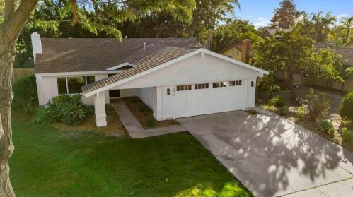 2079 Park Dale Ln, Encinitas CA  92024-4325 exterior