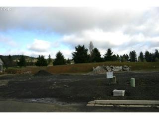 422 Bentgrass Ct, Sutherlin, OR 97479-8810