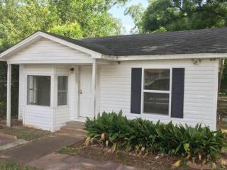 2523 Hayes St, Pensacola, FL 32505-5035