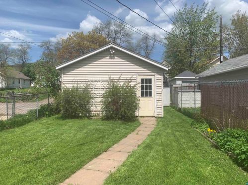 4211 5th St, Duluth MN  55807-1509 exterior