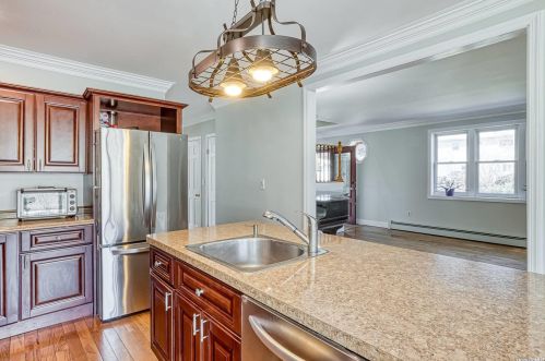 22 Rockaway Trl, Panamoka NY  11961-2262 exterior