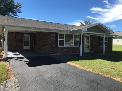 409 Wilder Ave, Monterey, TN 38574-1550