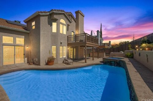 15771 Lake Terrace Dr, Lake Elsinore, CA 92530-5637