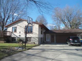 214 2nd St, Nerstrand, MN 55053-2840