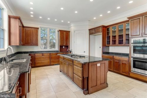 14980 Deepwood Ln, Nokesville VA  20181-2602 exterior
