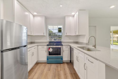 5054 Lakefront Blvd, Delray Beach, FL 33484-2614