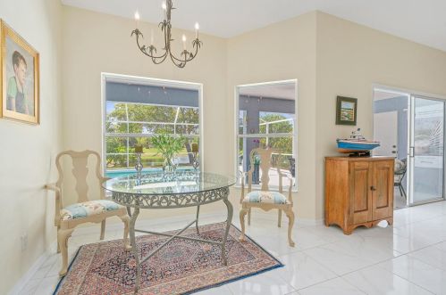 165 36 Ct, Vero Beach FL 32960-4085 exterior