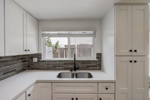 3443 Los Mochis Way, Oceanside CA  92056-4751 exterior