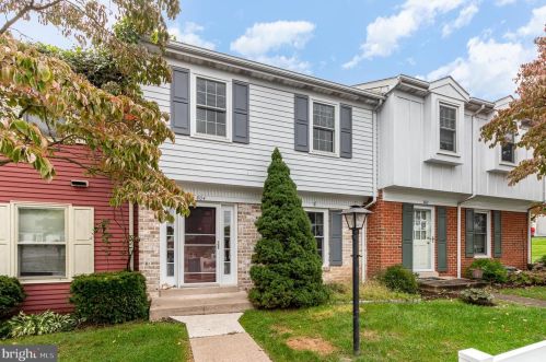 804 Allenview Dr, Navy Sup Dpt PA  17055-6183 exterior