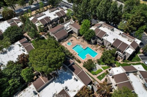 3046 Associated Rd, Fullerton, CA 92835-2385
