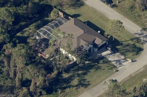 2400 Lola Ave, Lehigh Acres, FL 33973-6207