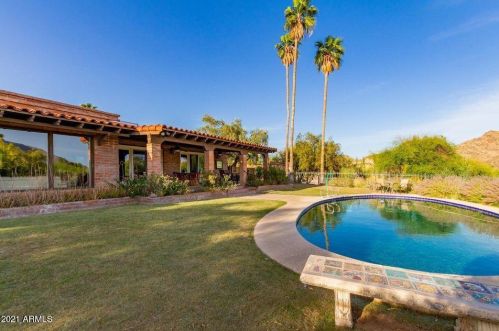 4628 Crystal Ln, Scottsdale, AZ 85253-2940