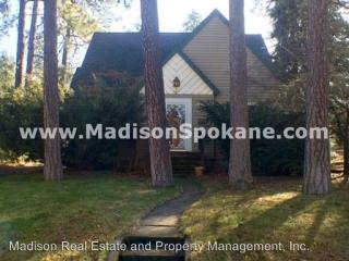 2807 Scott St, Spokane WA  99203-3250 exterior