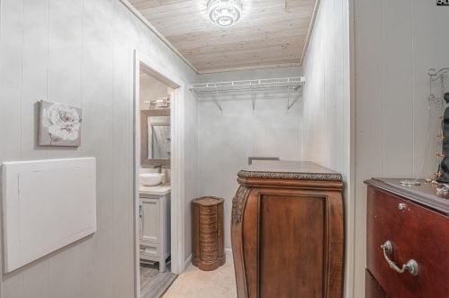 1512 Summerland Dr, Cayce-West Columbia SC  29033-2820 exterior