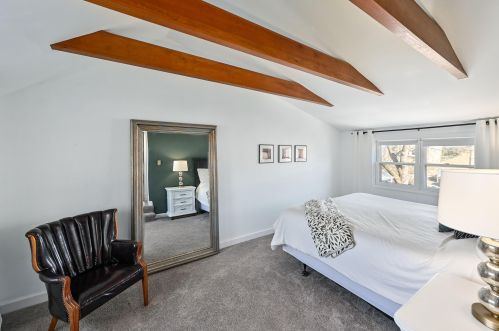 2110 91st St, Milwaukee WI  53226-2604 exterior