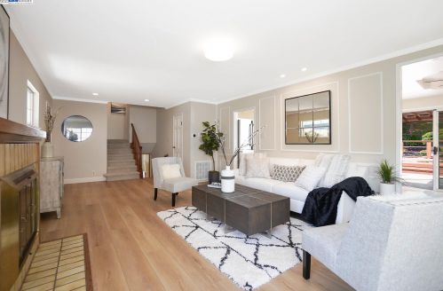 18327 Joseph Dr, Hayward CA  94546-2203 exterior