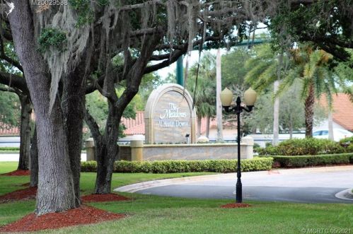1623 Waterfall Blvd, Palm City, FL 34990-4771