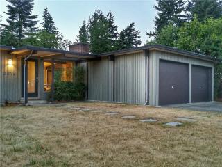 5819 178th Pl, Lynnwood, WA 98037-3520