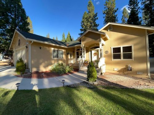 150 De Persia Dr, Portola, CA 96122-6511