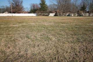 1311 Larkspur Dr, Murray, KY 42071
